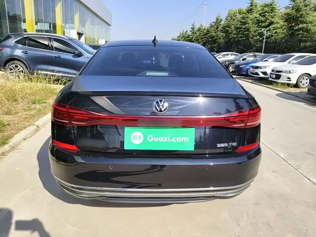 Volkswagen Passat — фото 2