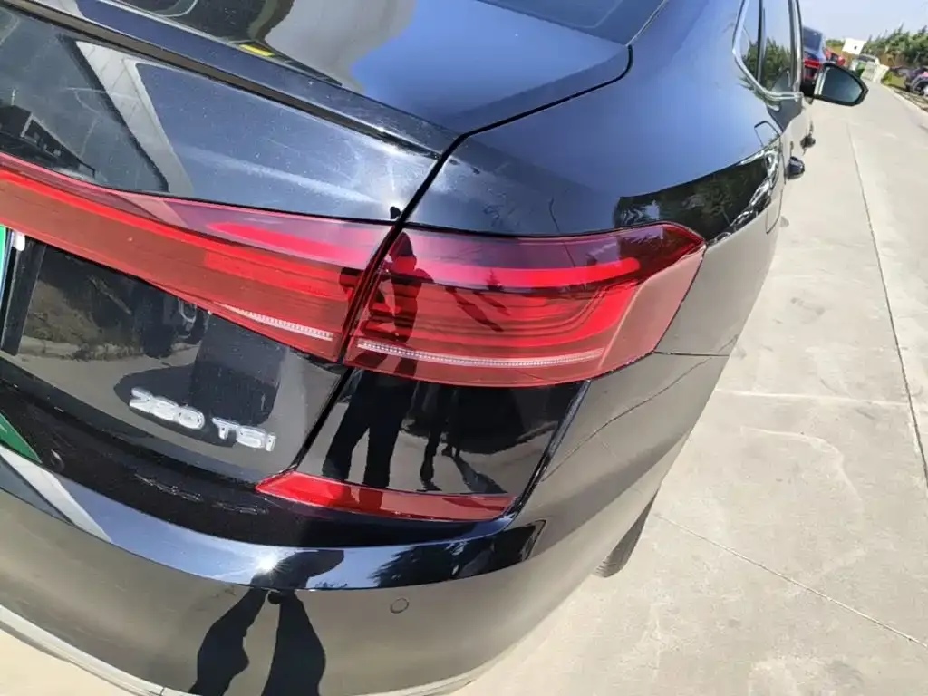Volkswagen Passat — фото 10