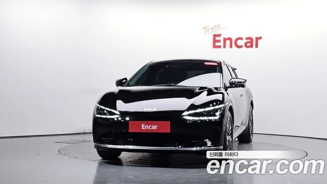 Kia EV6 — фото 4