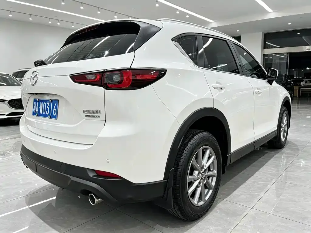 Mazda CX-5 — фото 6