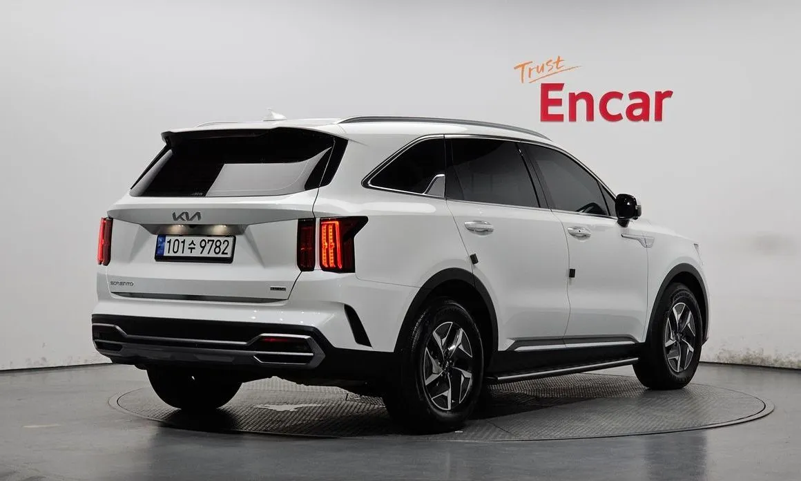Kia Sorento — фото 3