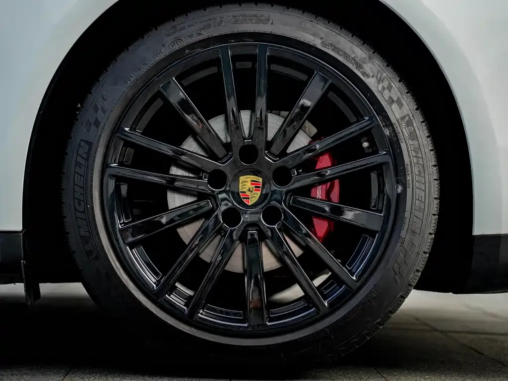 Porsche Panamera — фото 4