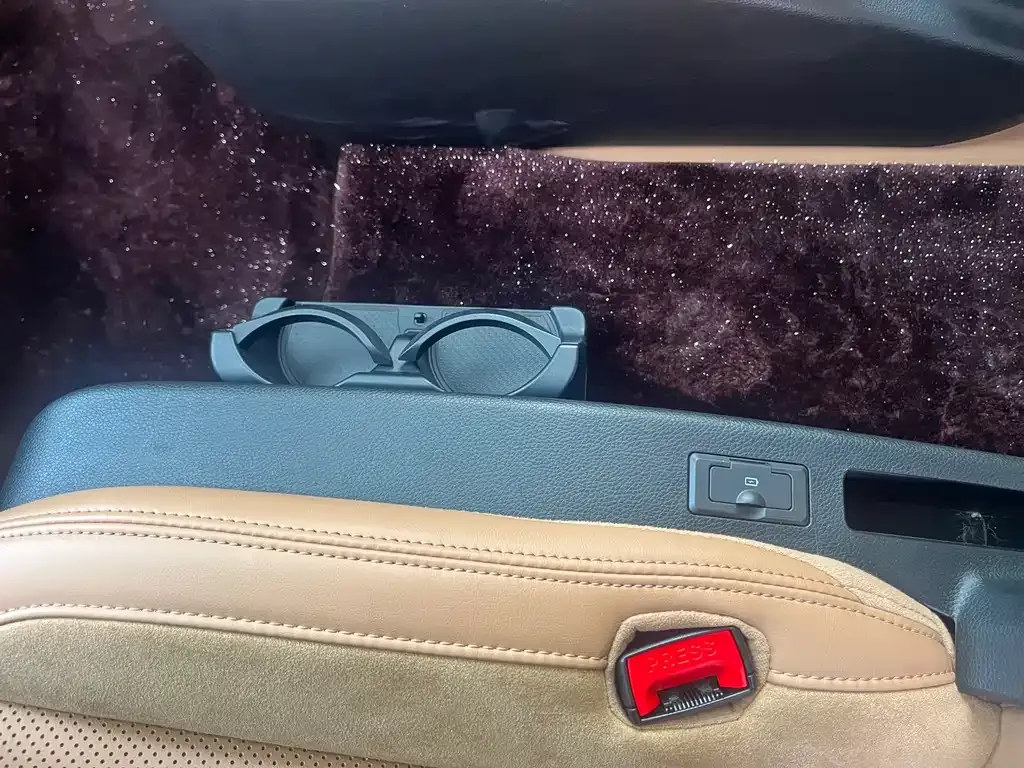GAC Motor Trumpchi ES9 — фото 9