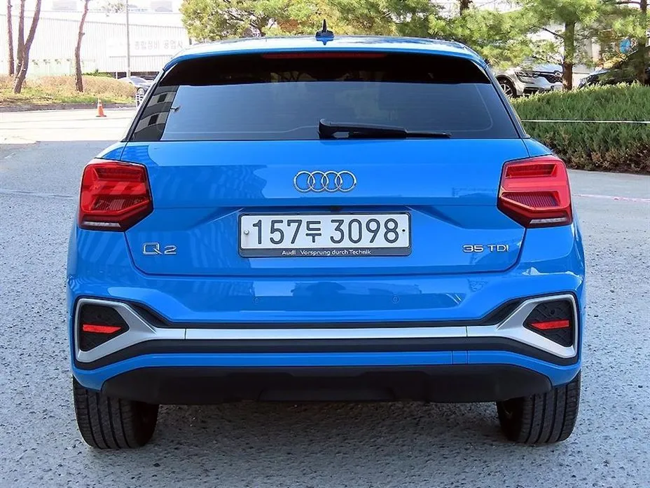 Audi Q2 — фото 7