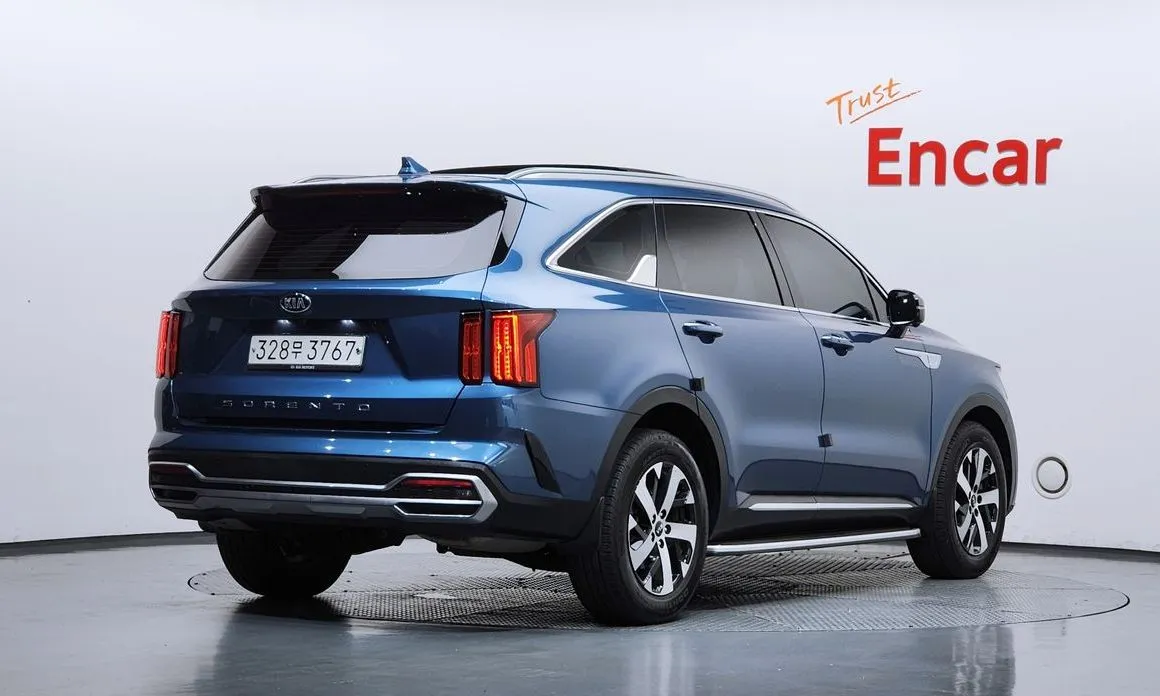 Kia Sorento — фото 3