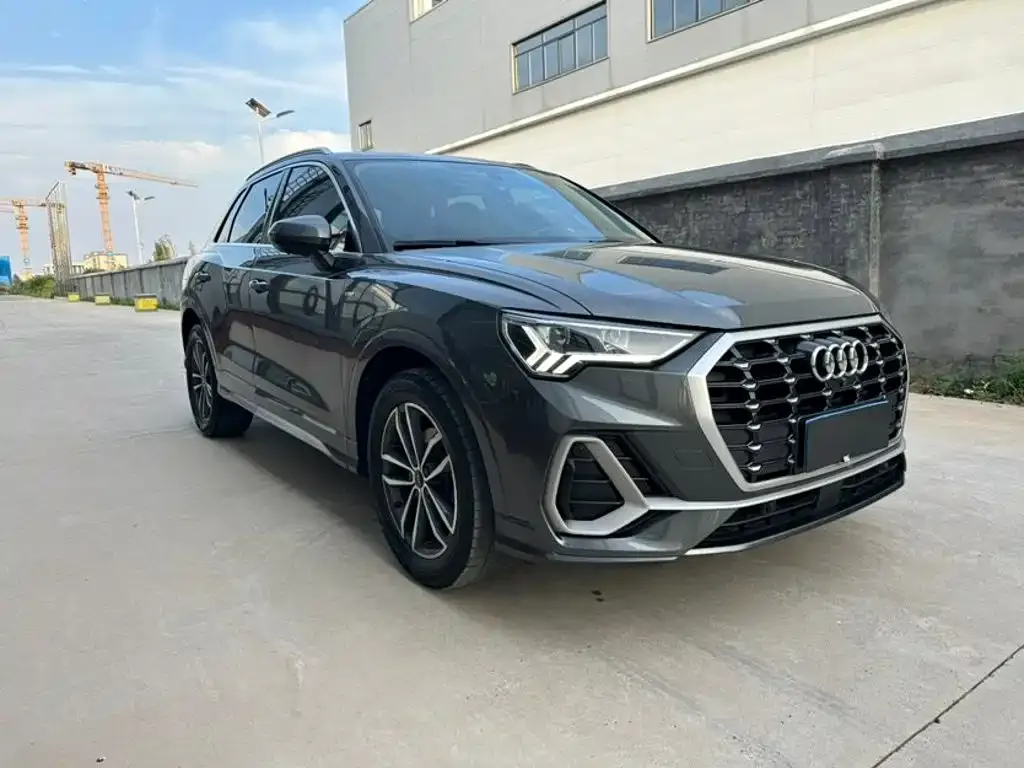 Audi Q3 — фото 6