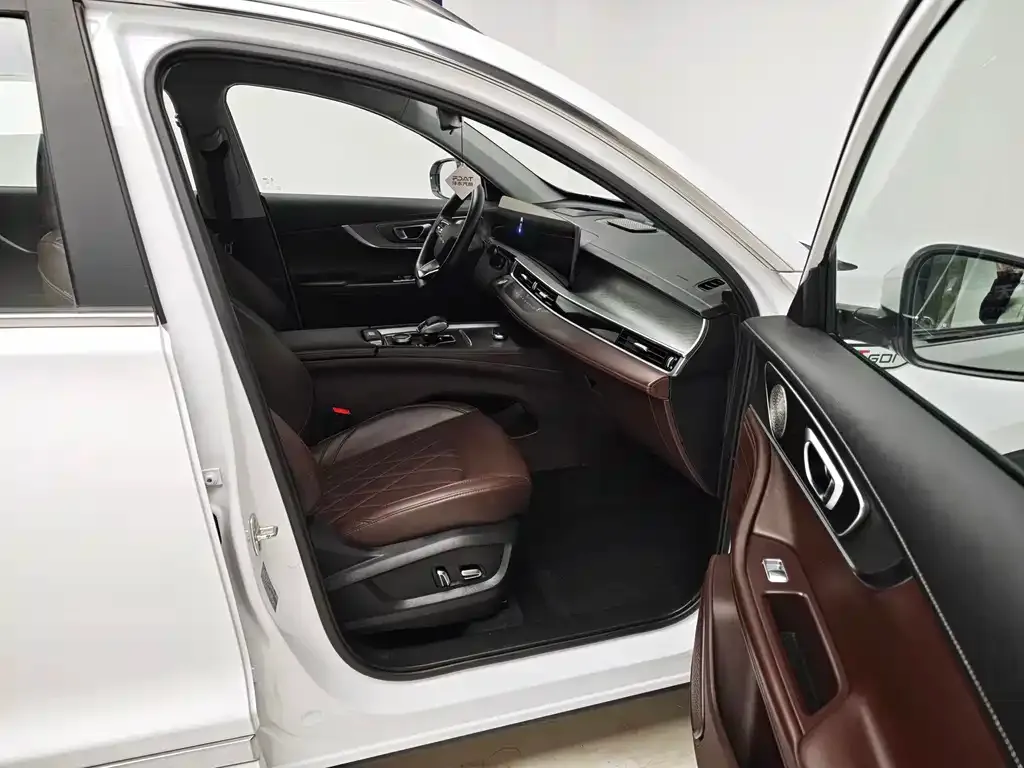 Chery Tiggo 8 PRO — фото 6