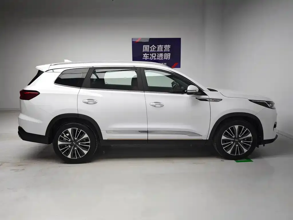 Chery Tiggo 8 PRO — фото 3