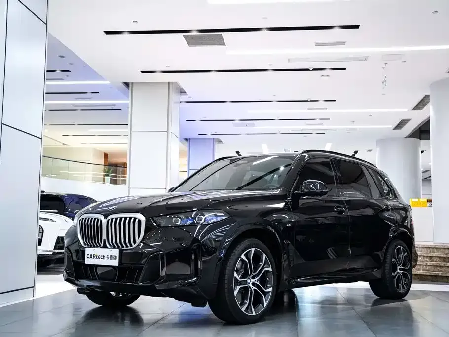BMW X5 — фото 1
