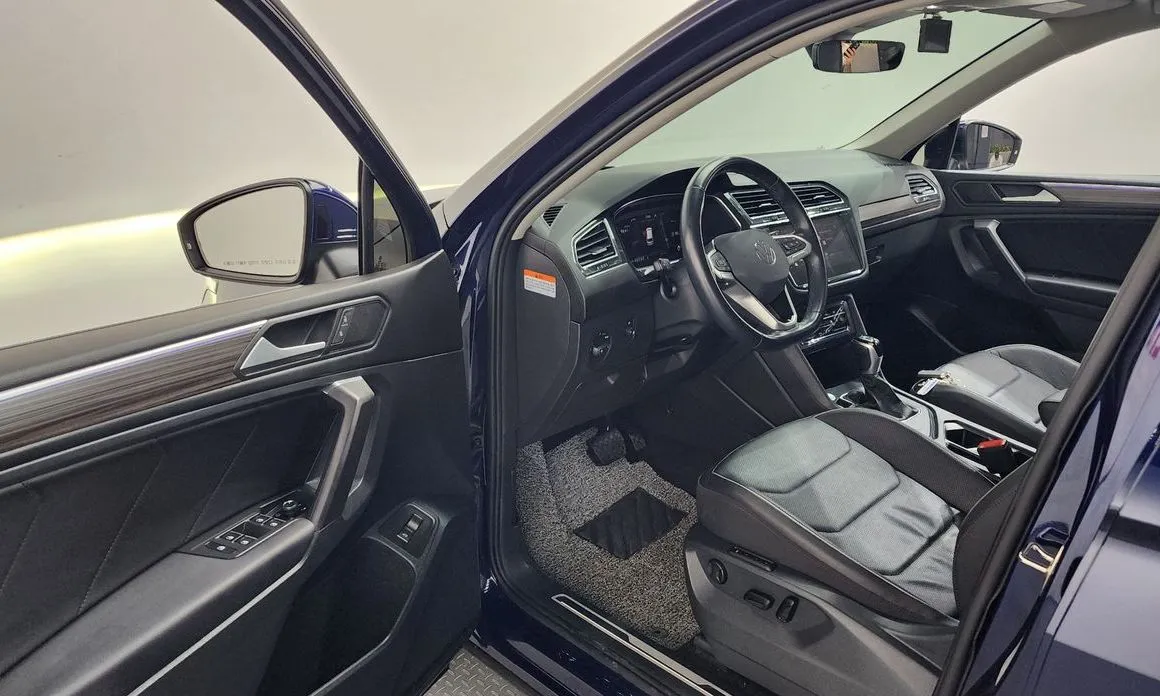 Volkswagen Tiguan — фото 6