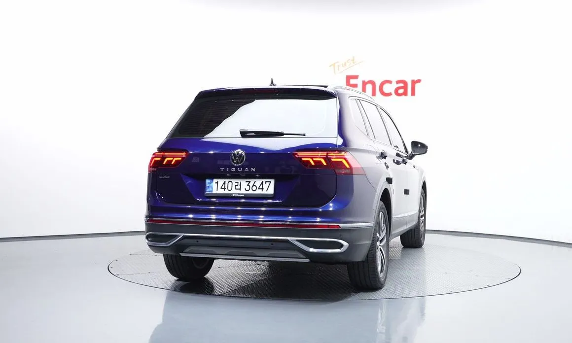 Volkswagen Tiguan — фото 3