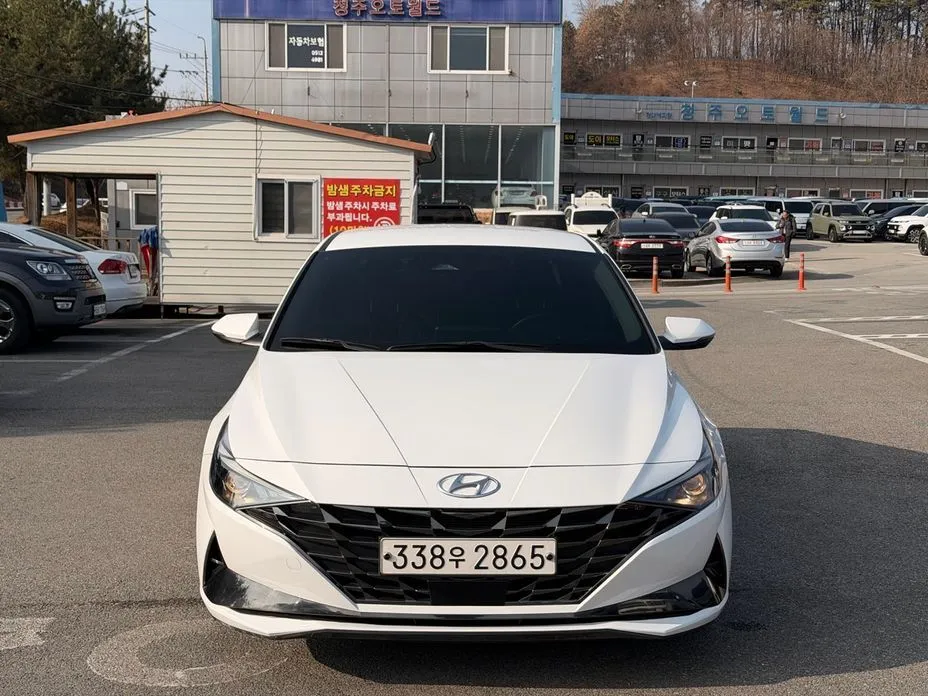 Hyundai AVANTE — фото 6