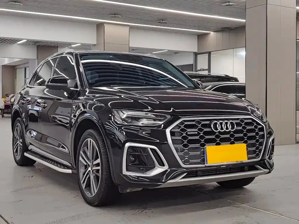 Audi Q5L — фото 7