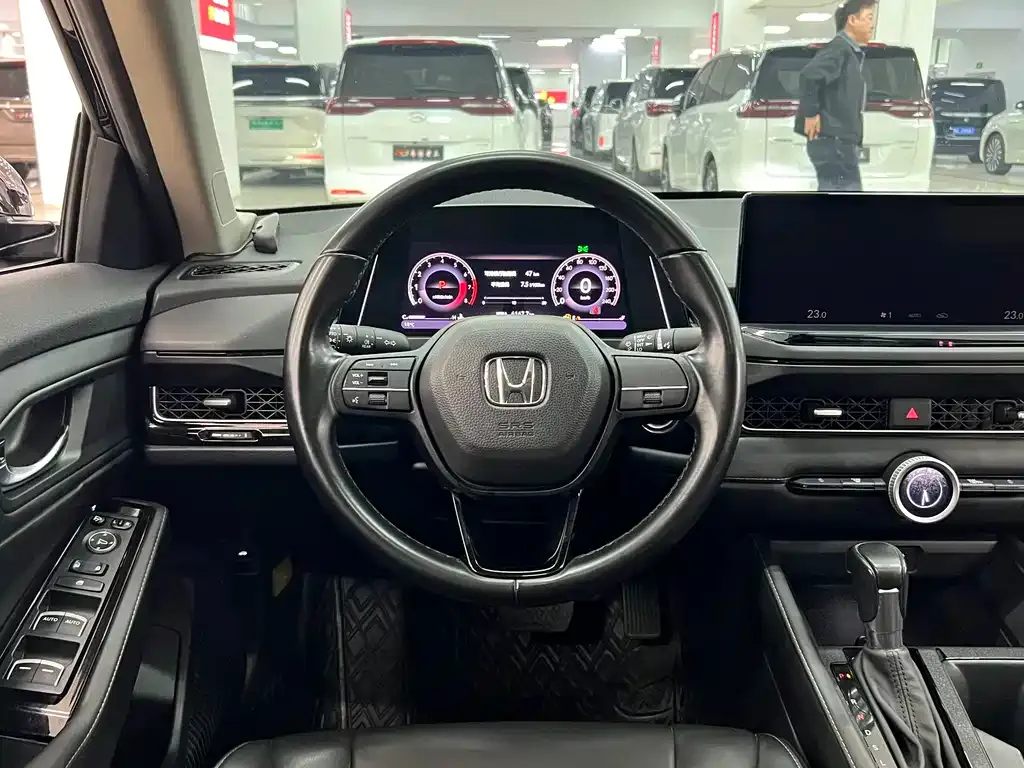 Honda Inspire — фото 5