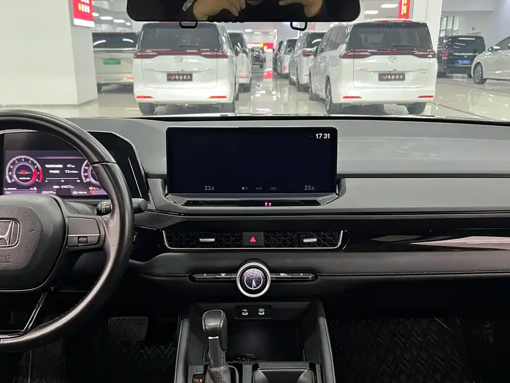 Honda Inspire — фото 2