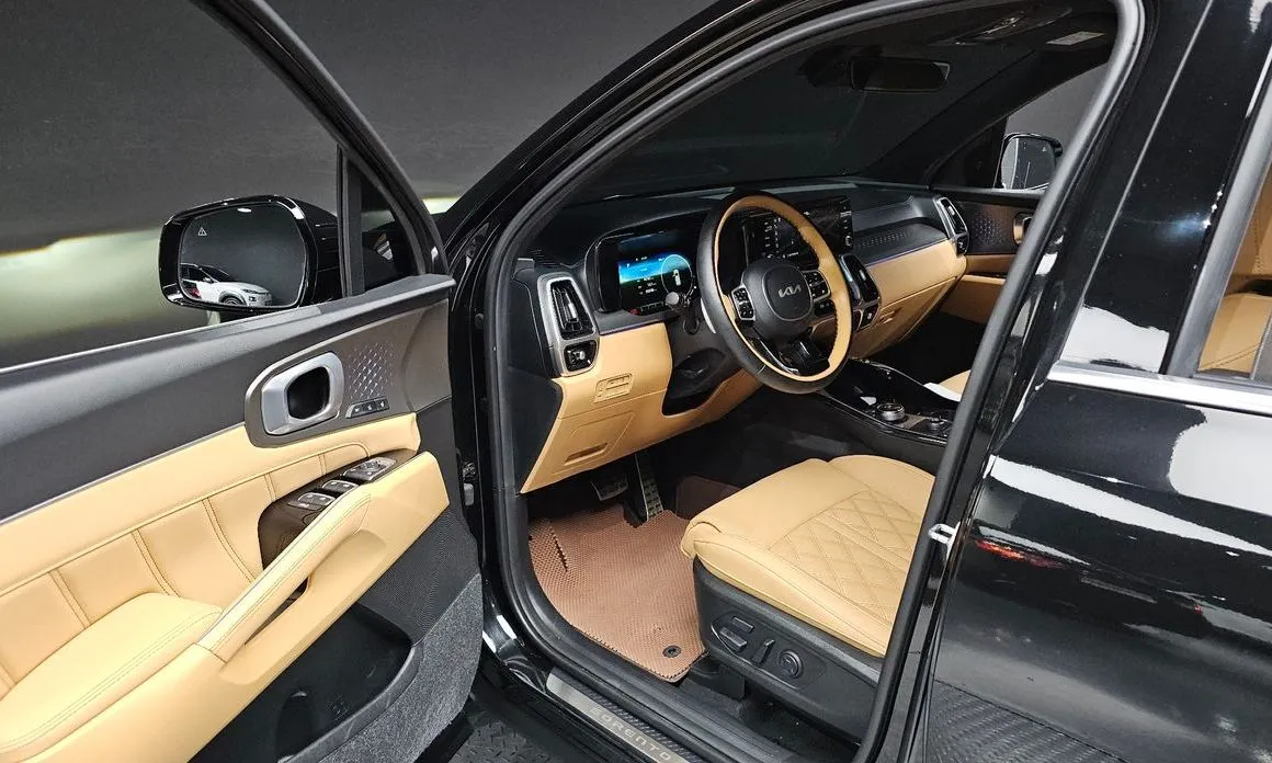 Kia Sorento — фото 6