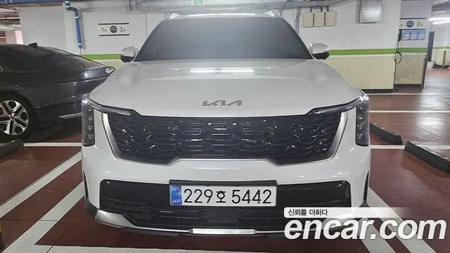 Kia Sorento — фото 1