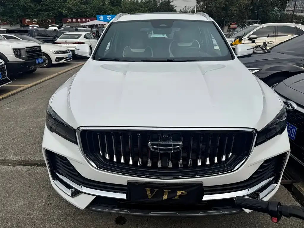 Geely Xingyue L — фото 10