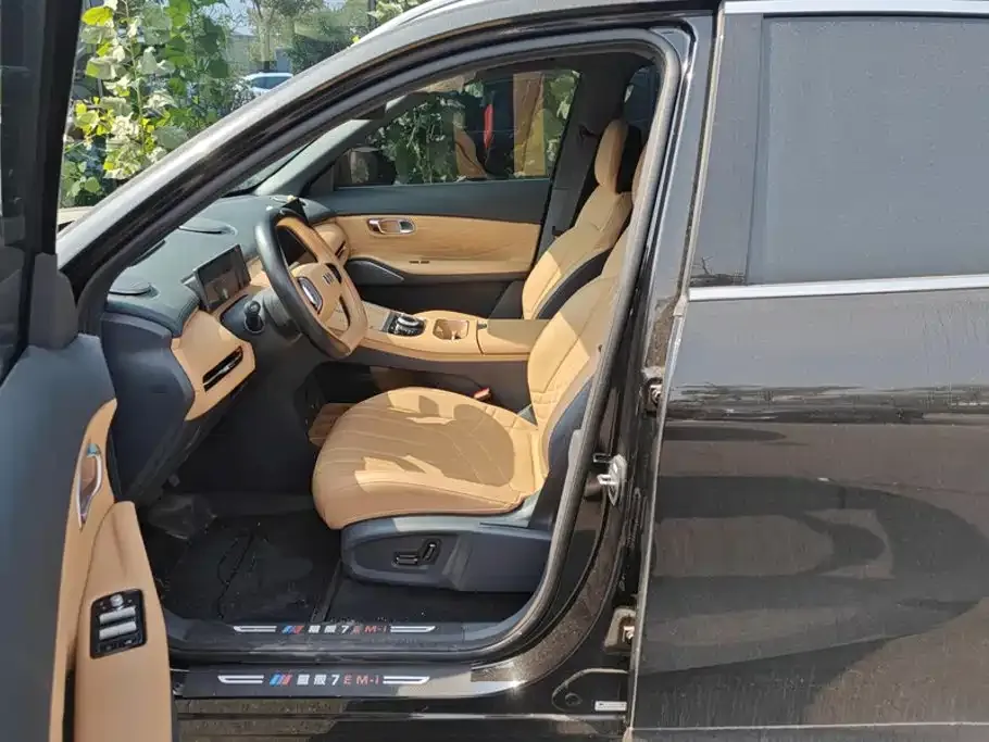 Geely Galaxy Xingjian 7 — фото 10