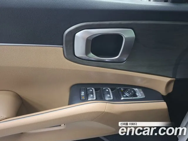 Kia Sorento — фото 5