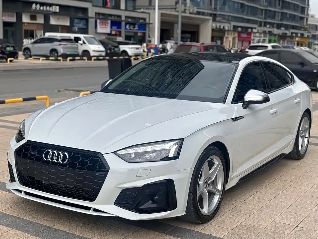 Audi A5 (Import) — фото 1