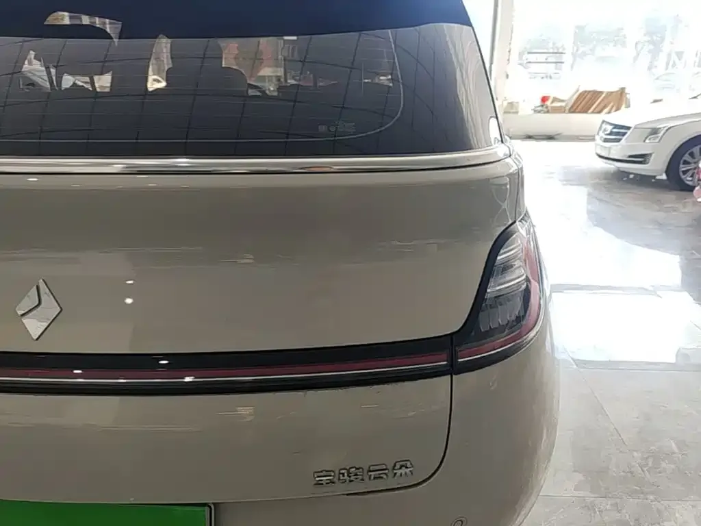 Baojun Yunduo — фото 3