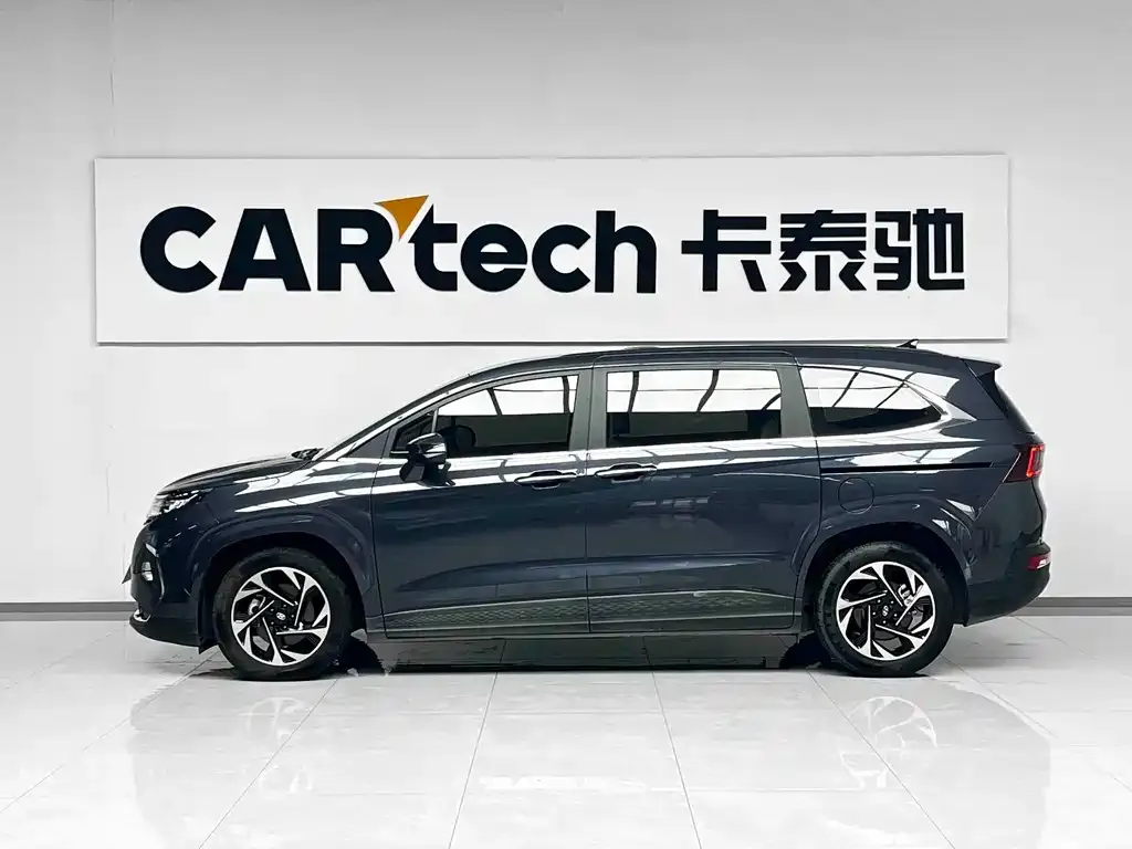 Hyundai Custo — фото 4