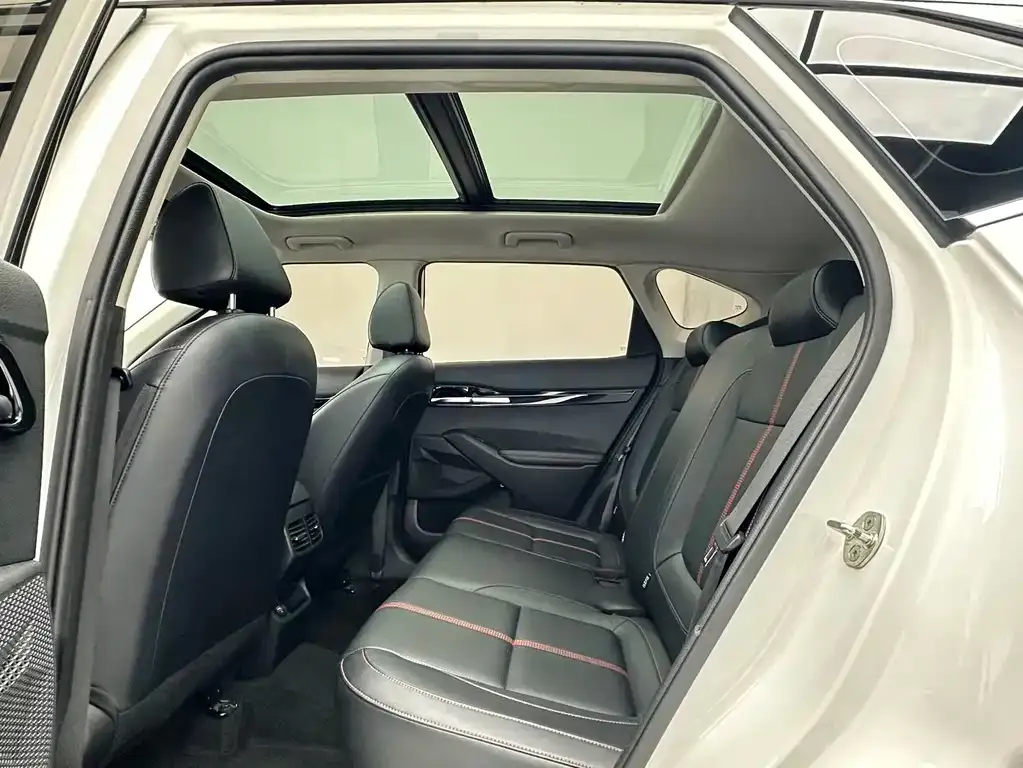 Kia KX3 — фото 10