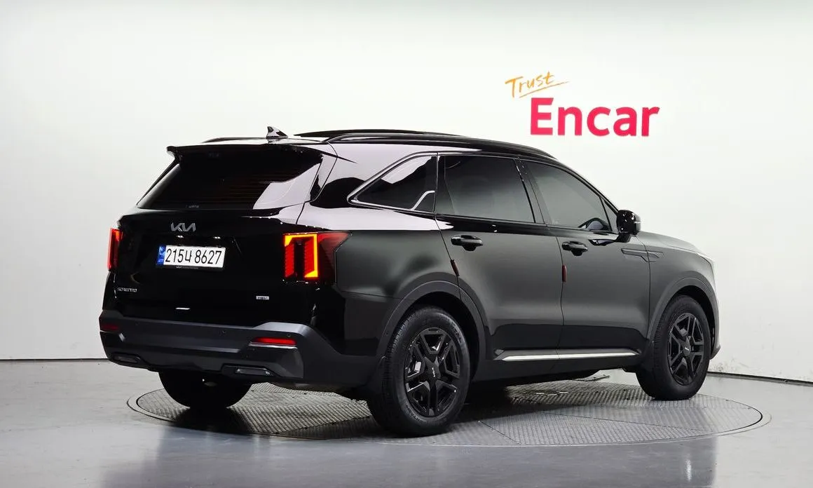 Kia Sorento — фото 7