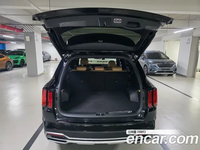Kia Sorento — фото 3