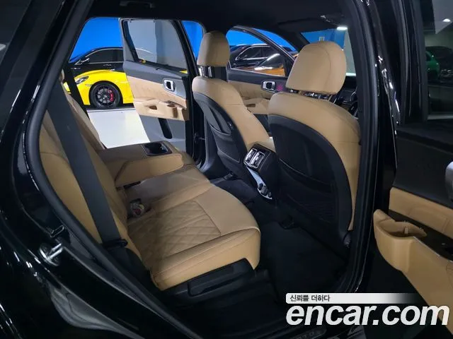 Kia Sorento — фото 10