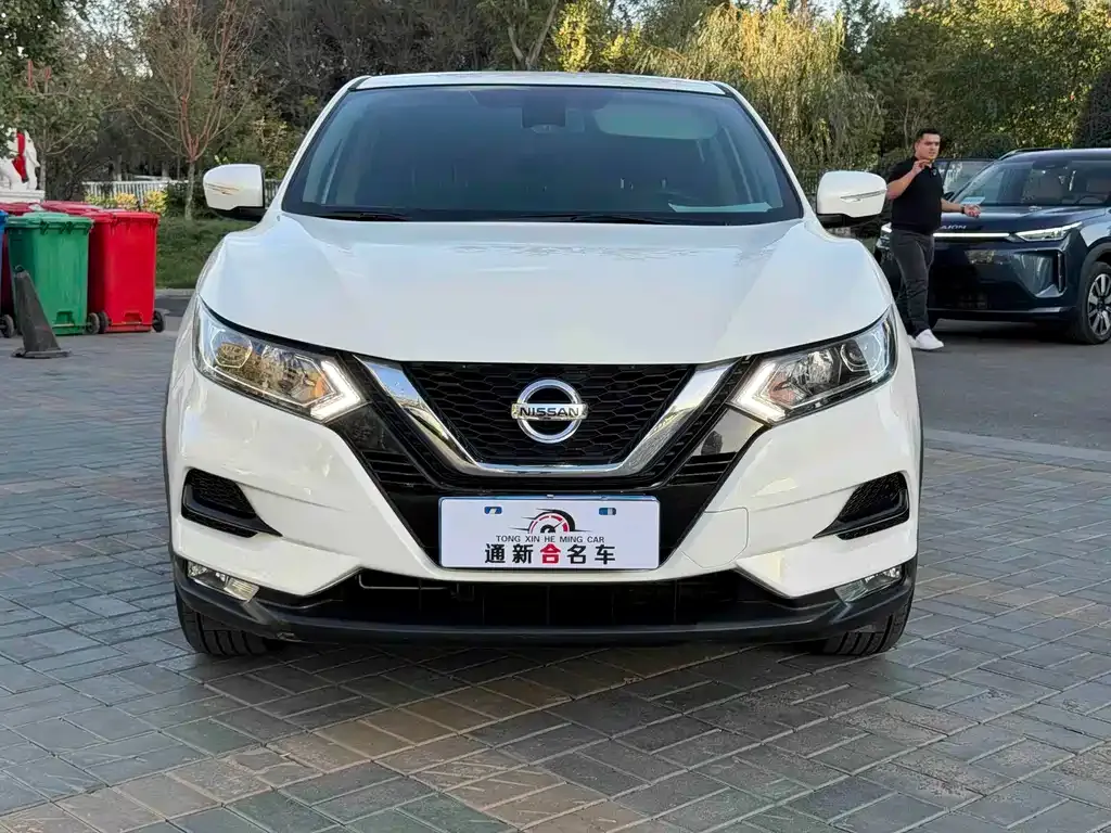 Nissan Qashqai — фото 3