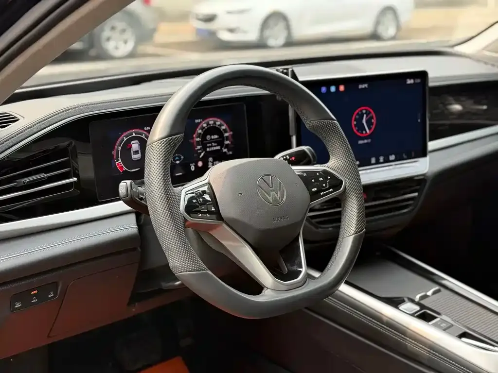 Volkswagen Passat — фото 5