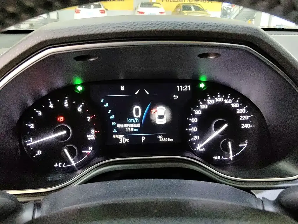 Toyota Avalon — фото 10