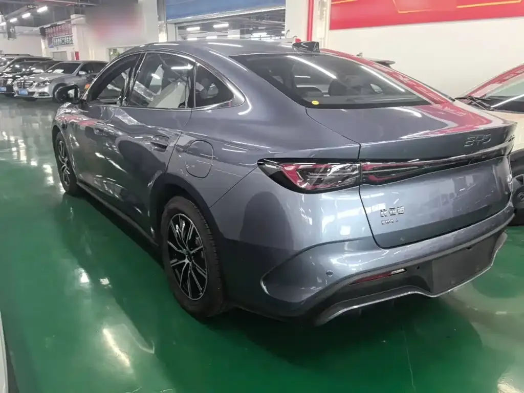 BYD Seal 06 — фото 10