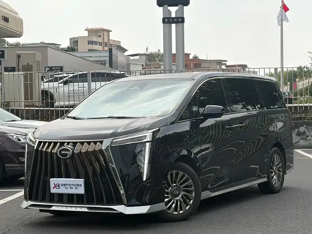 GAC Motor Trumpchi M8 — фото 1