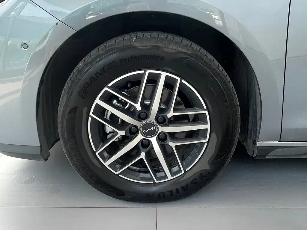 BYD Seal 05 DM-i — фото 2