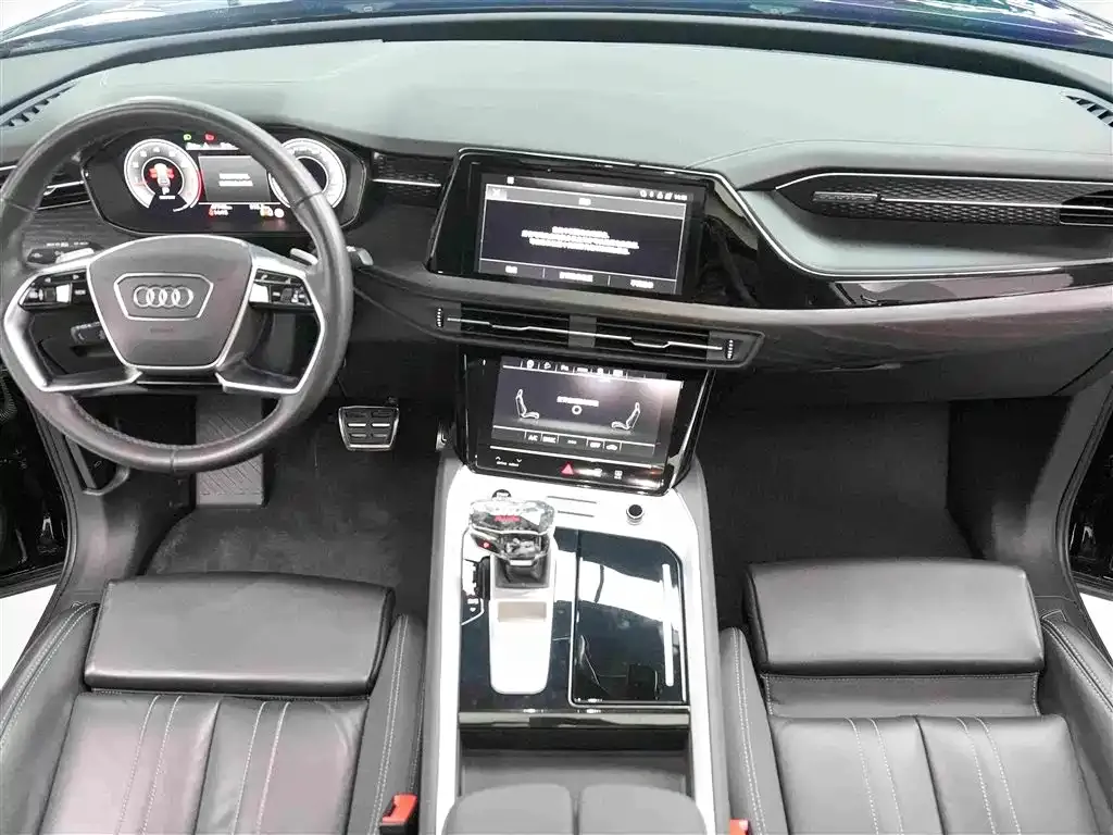 Audi Q6 — фото 7