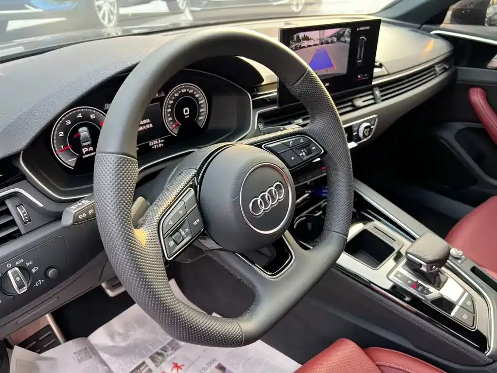 Audi A4L — фото 5