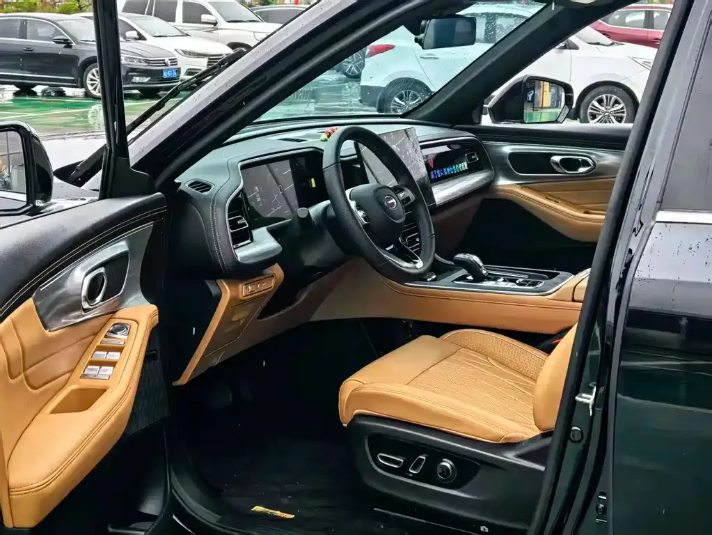 GAC Motor Trumpchi GS8 — фото 3
