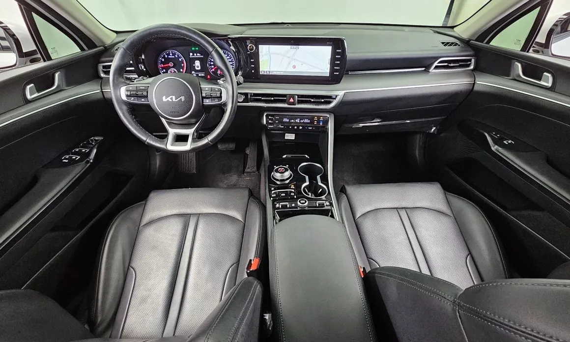 Kia K5 — фото 10
