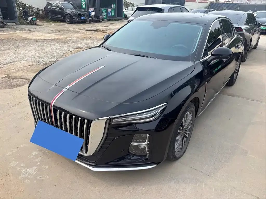 Hongqi H5 — фото 1
