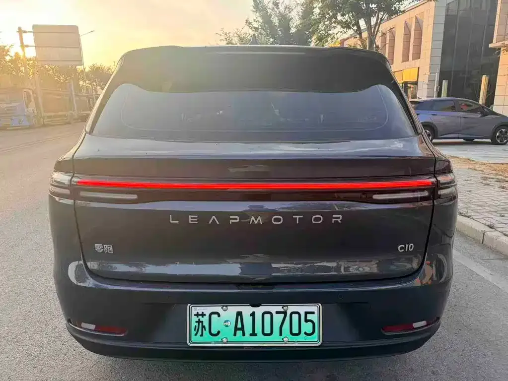 Leapmotor C10 — фото 2