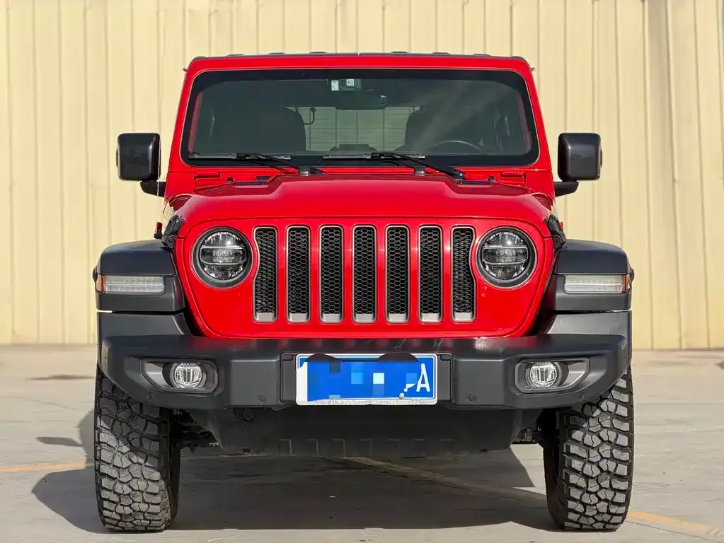Jeep Wrangler — фото 9