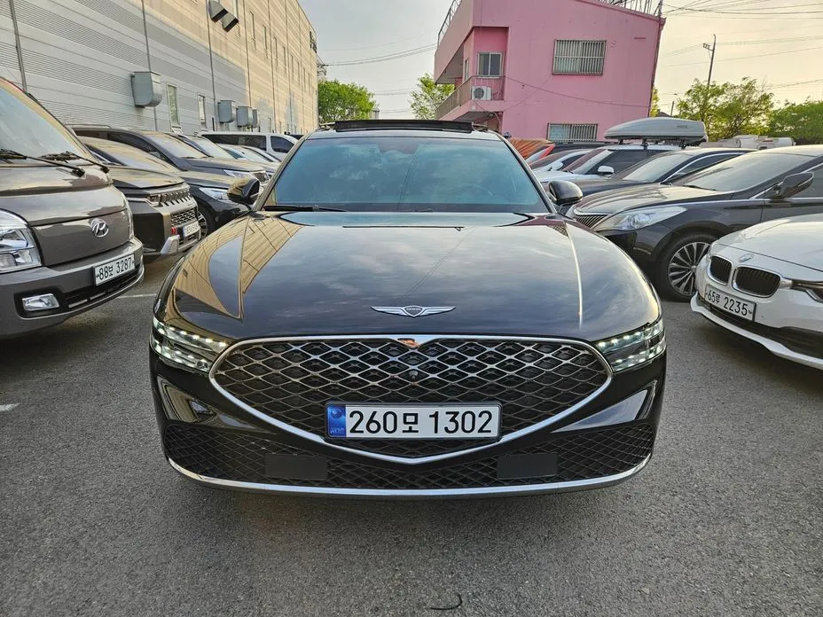 Genesis G90 — фото 1