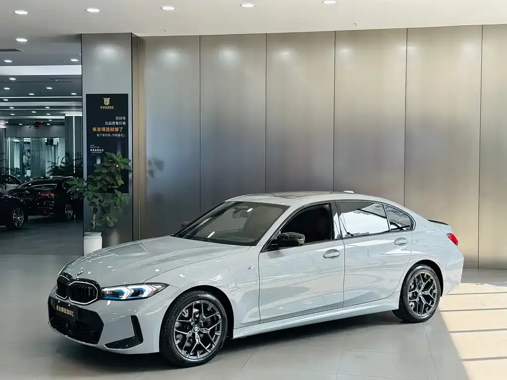 BMW 3 Series — фото 1