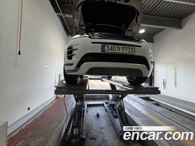 Land Rover Range Rover Evoque — фото 1