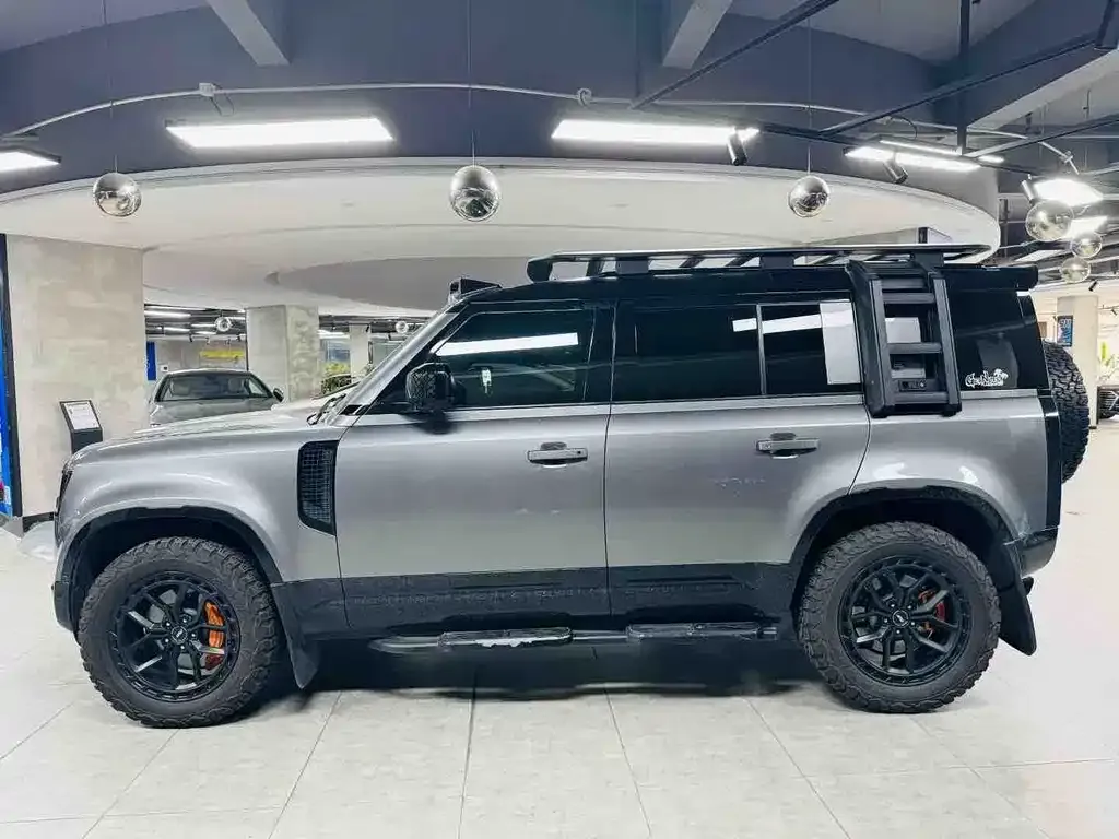 Land Rover Defender — фото 4