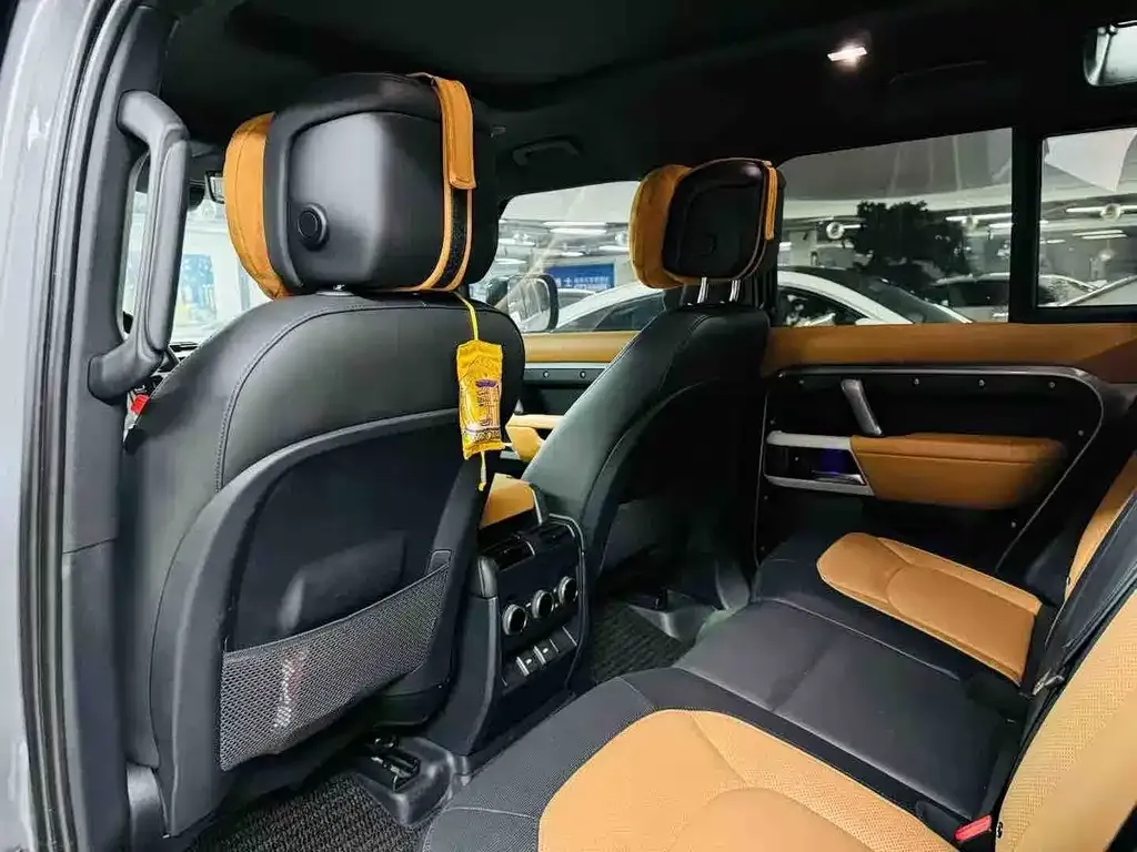 Land Rover Defender — фото 5