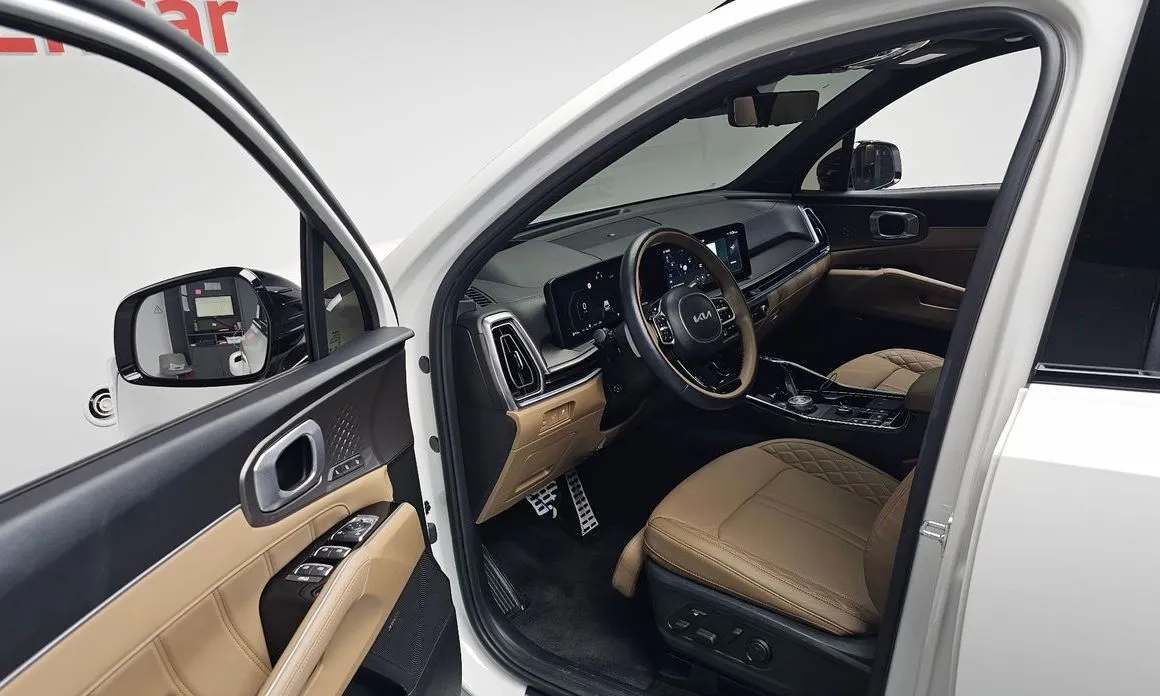 Kia Sorento — фото 6